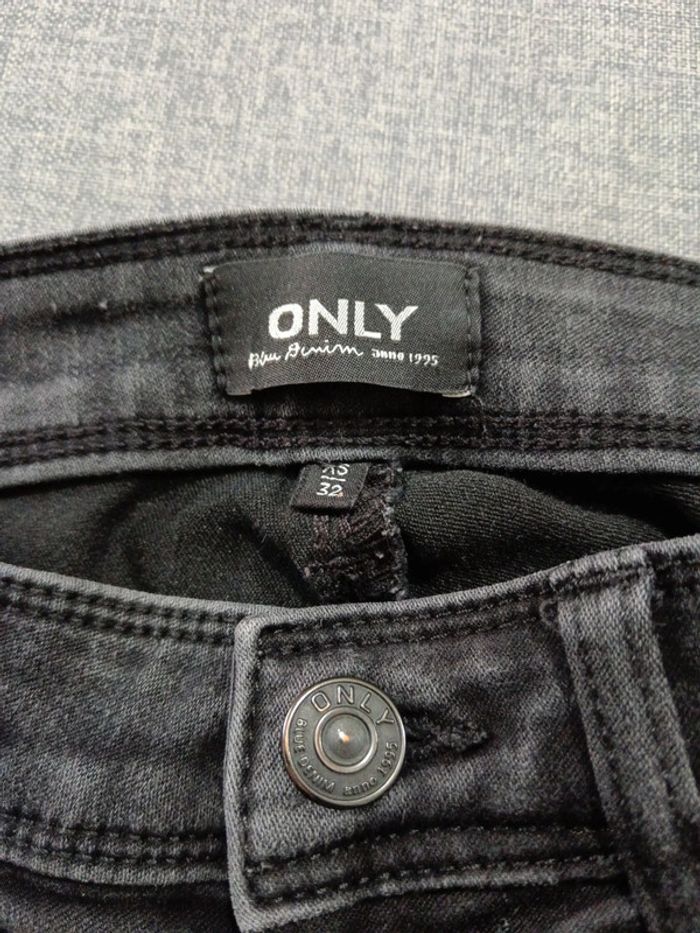 C63 jeans noir Only XS - photo numéro 3