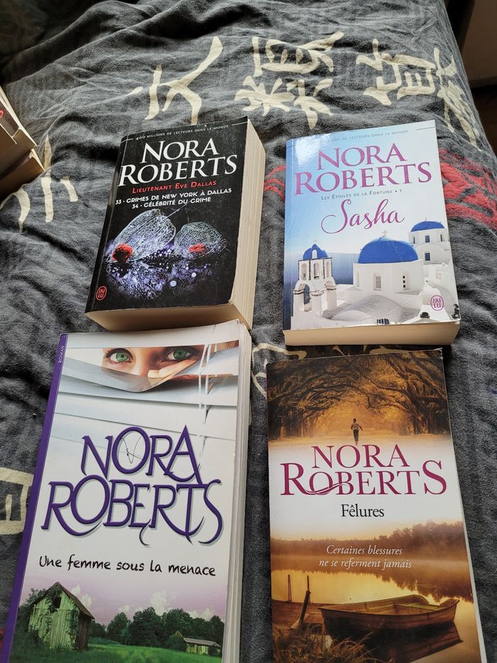 Romans de Nira Roberts