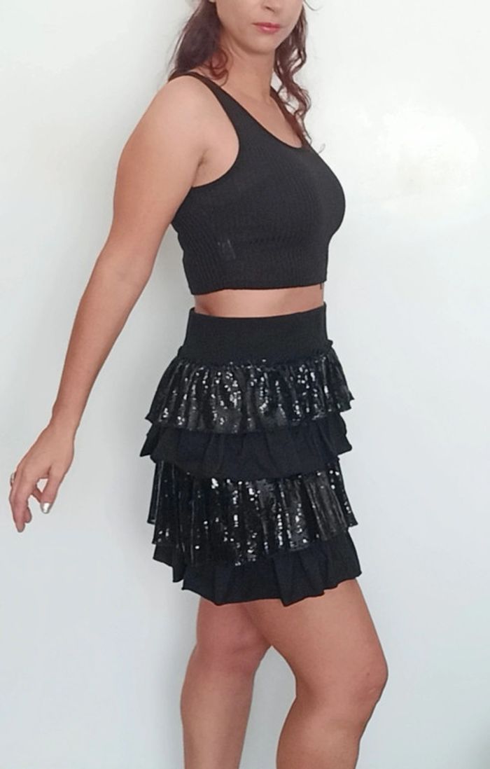 Jupe noire volants et sequins 46/48 - photo numéro 6