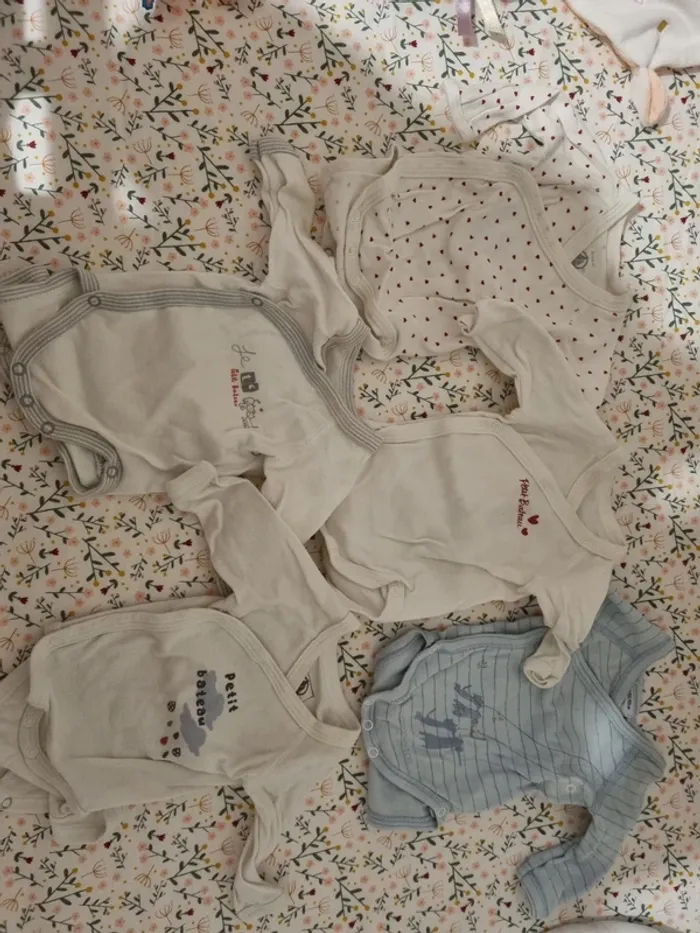 5 bodys petit bateau