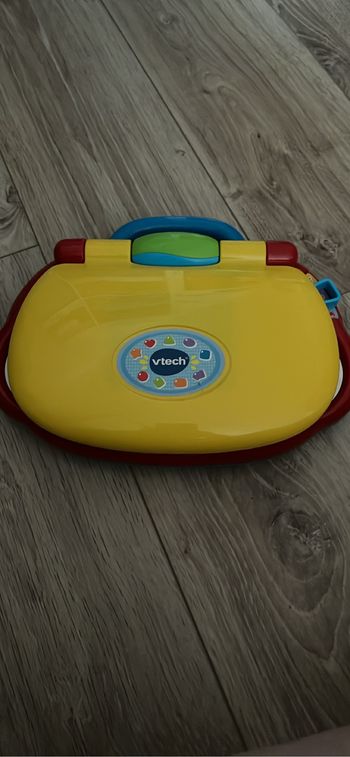 Ordinateur vtech 1er âge
