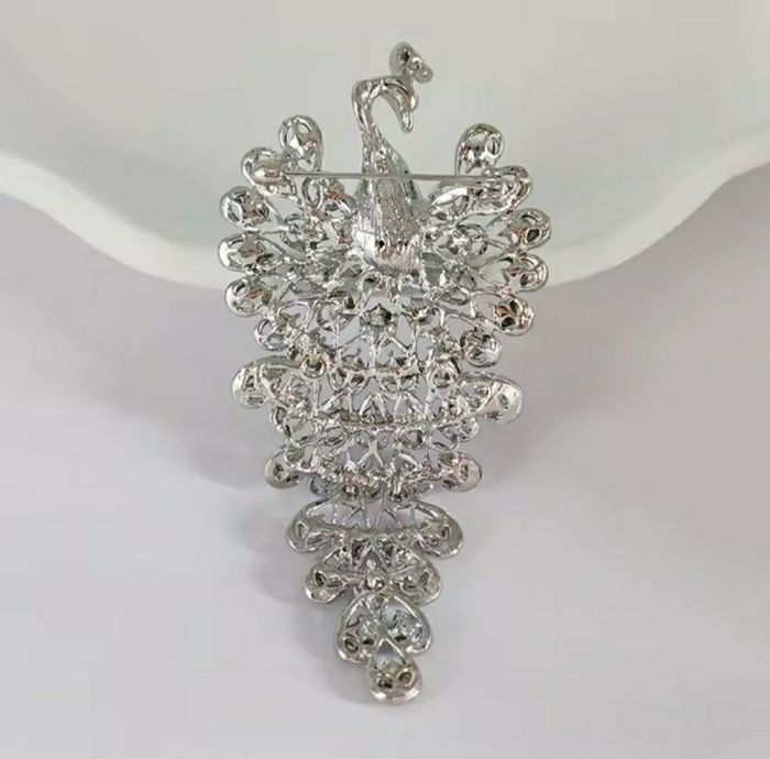 Broche "Paon" bleue et argentée - photo numéro 2