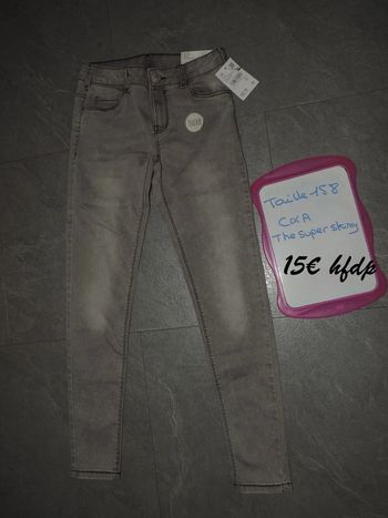 jeans the super skinny C&A taille 158