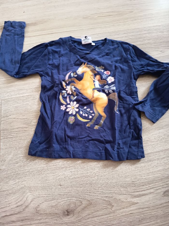 Tee shirt manche longue 4 ans