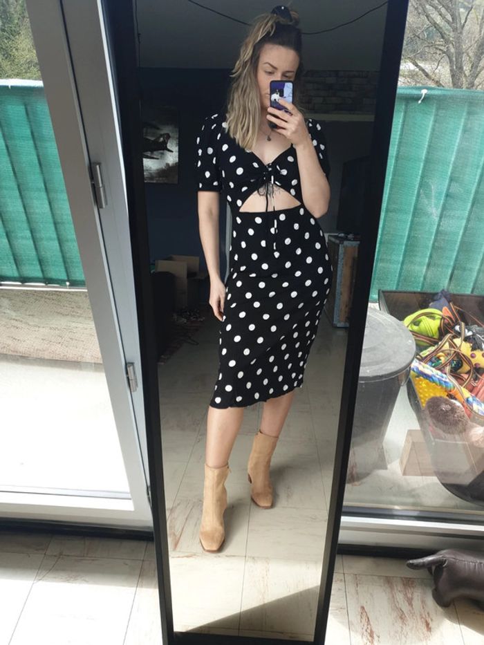 🌸 Robe mi longue à pois 🌸