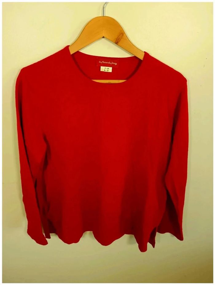 C28 pull rouge La maison du Jersey 50