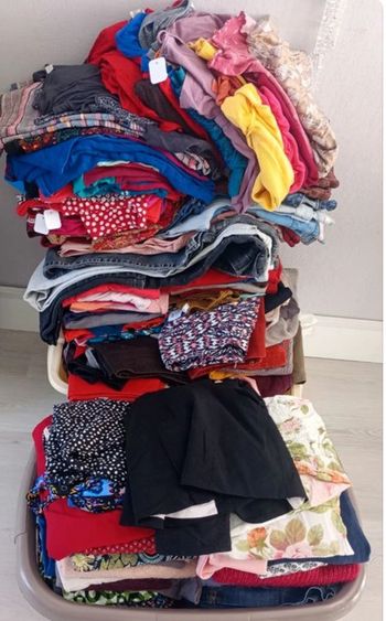 Énorme lot de vêtements 1 € la pièce du 36 au 46
