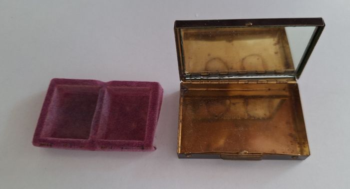 Boîte à bijoux/ Pilulier vintage collector - photo numéro 4