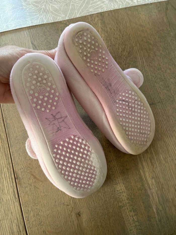 Chaussons taille 30 - photo numéro 3