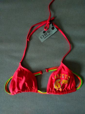 Haut de bikini rouge vif – Chipie – Taille S – 6 exemplaires disponibles