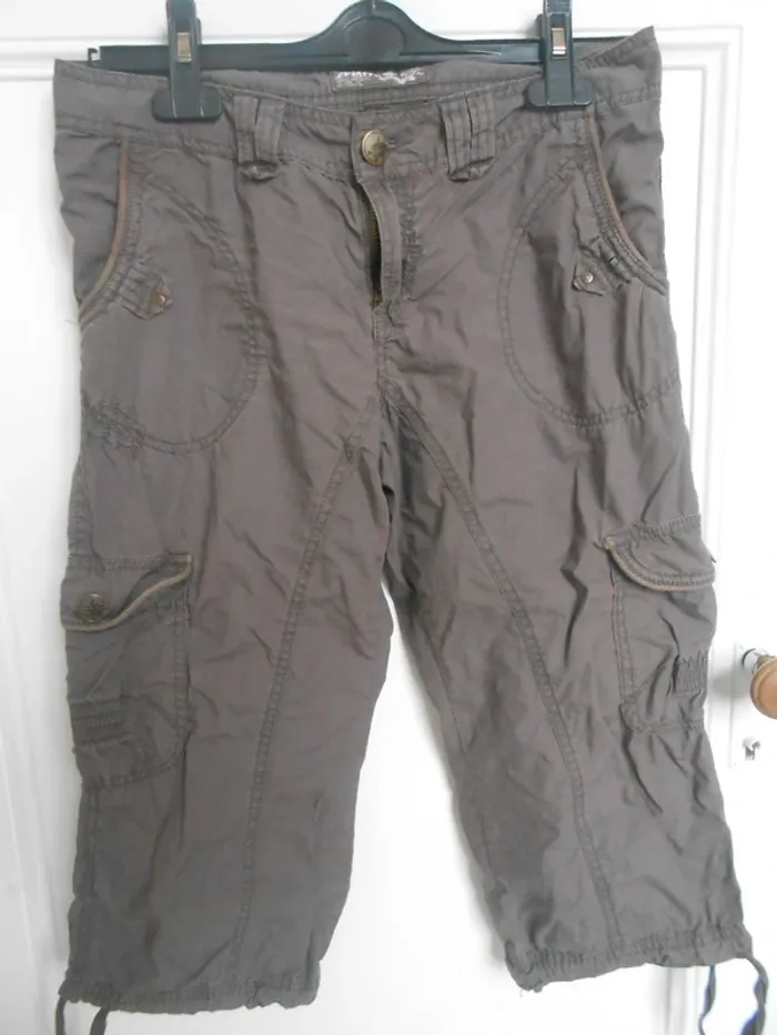 Pantacourt taupe Mim T.36