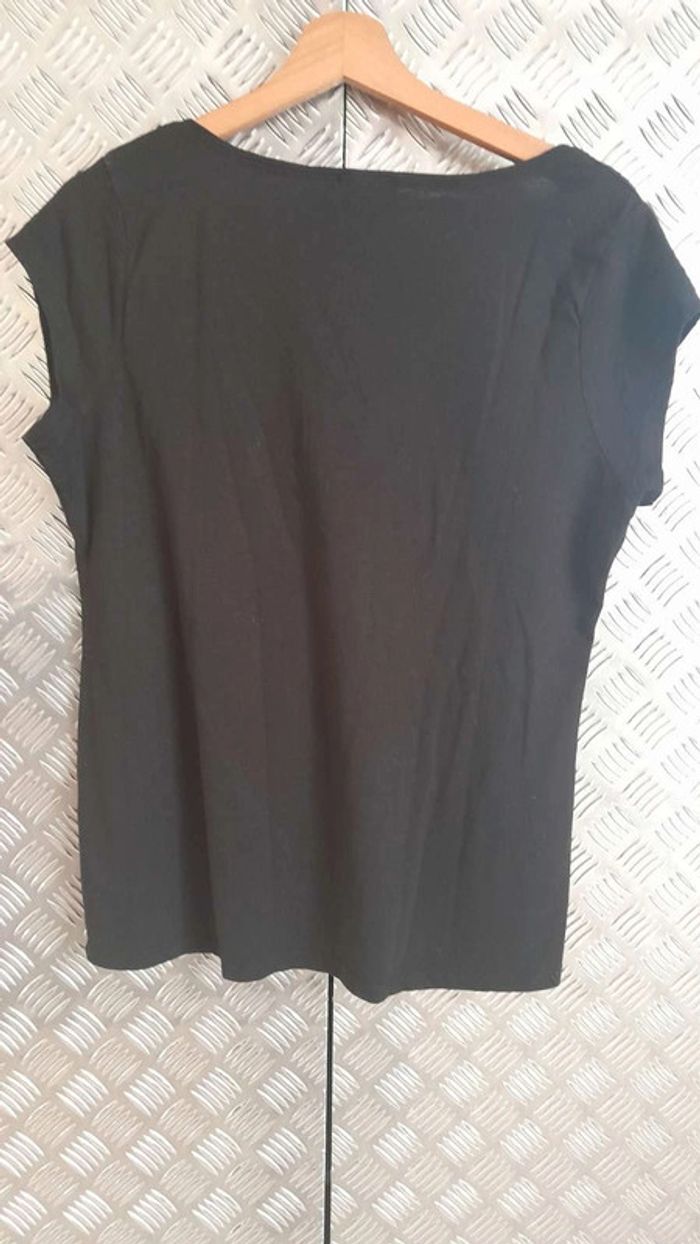 T shirt noir - photo numéro 3