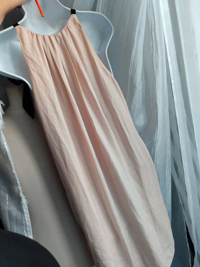 Robe légèrement bouffante - photo numéro 3