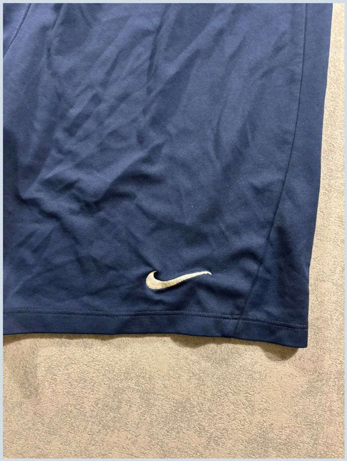 Short Nike bleu Marine logo brodé blanc Taille S - photo numéro 2