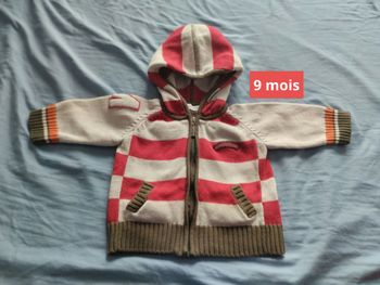 Gilet taille 9 mois