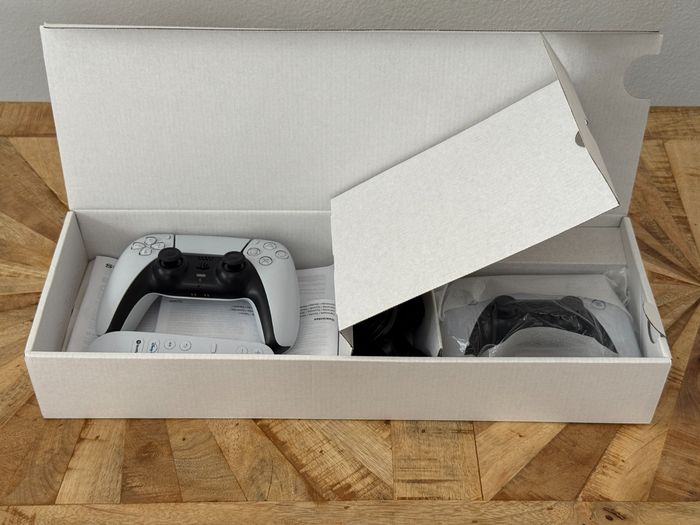 Boîte de rangement pour disque PS5 CFI-1116A + 2 manettes + télécommande multimédia + arctis Nova Pr