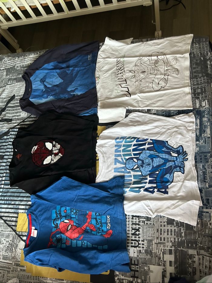 Lot tee-shirts
