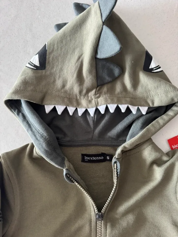 Gilet dinosaure - photo numéro 2