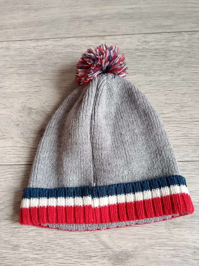 Bonnet - photo numéro 5