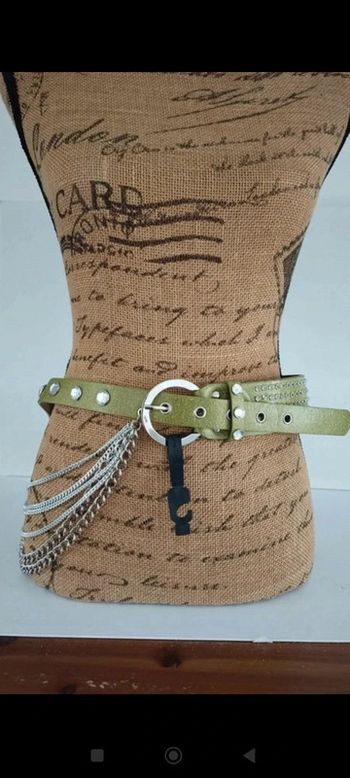 Ceinture avec chaînette et strass femme 90 cm