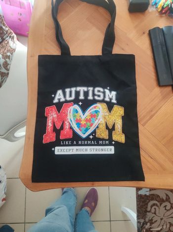 Tote bag