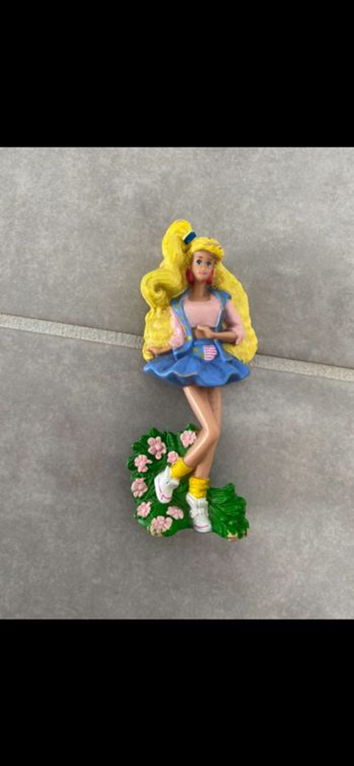 Figurine Barbie - photo numéro 3