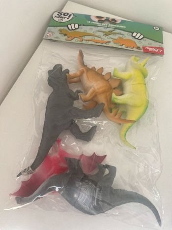 5 dinosaures neufs