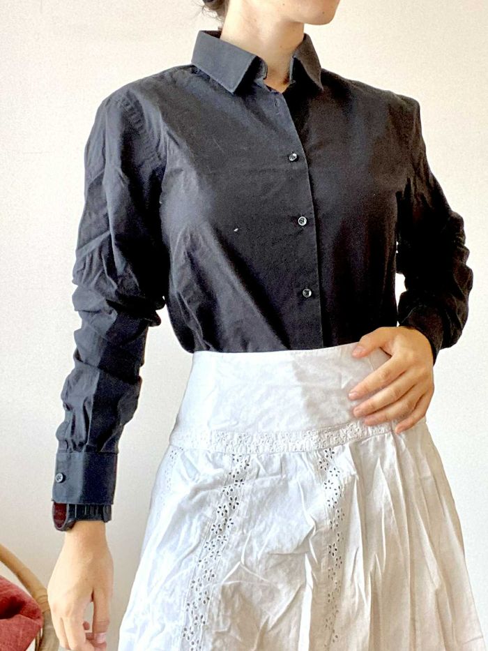 Chemise noire - photo numéro 2