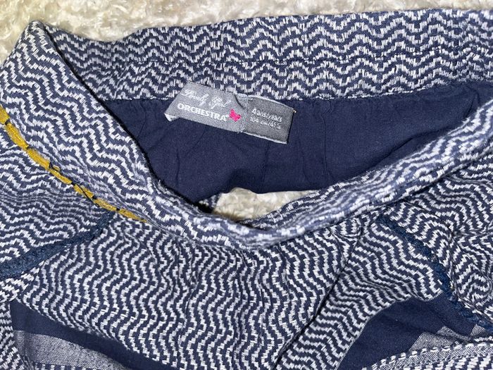 Jupe bleue - photo numéro 4