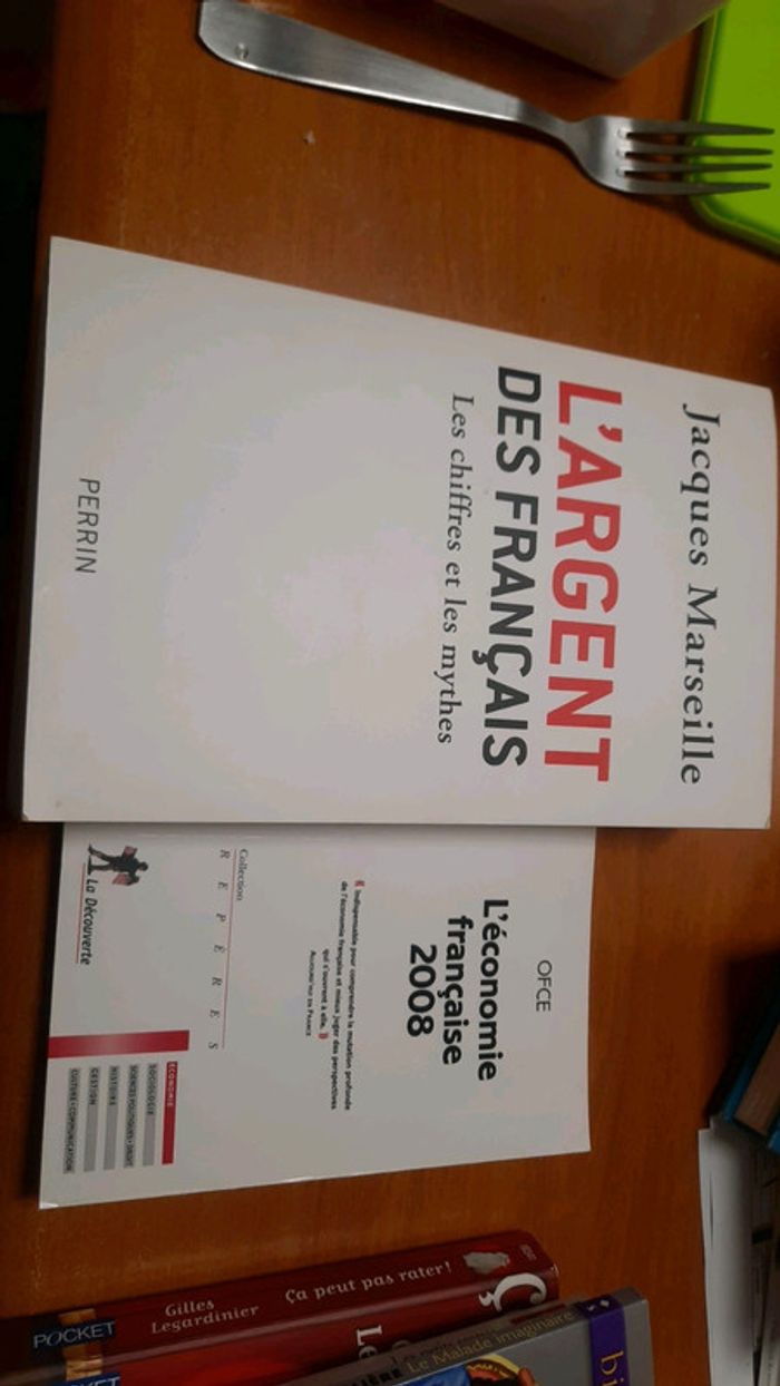 Lot livres argent économie
