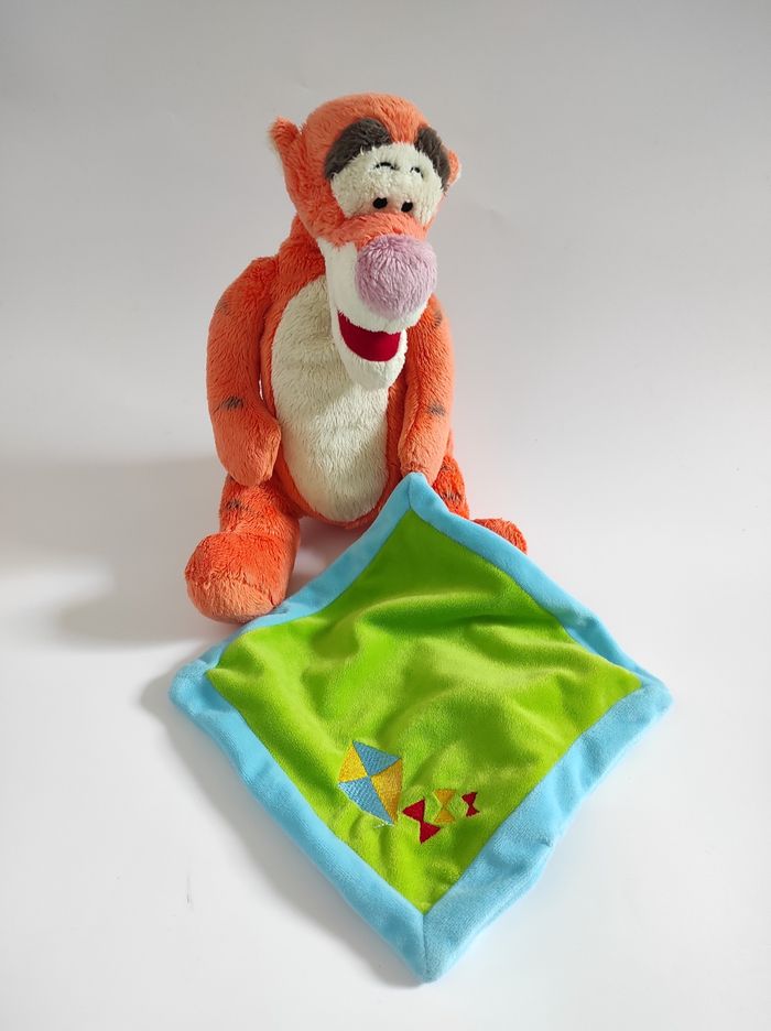 Doudou mouchoir Tigrou Nicotoy