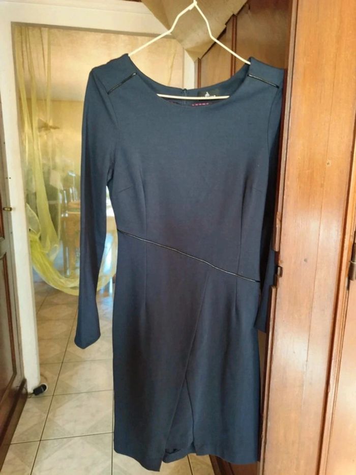 Robe droite bleue foncé col rond viscose S/36 - photo numéro 3