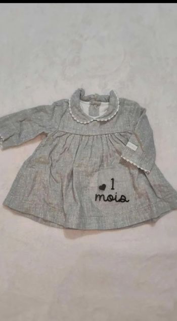 Robe 1  mois