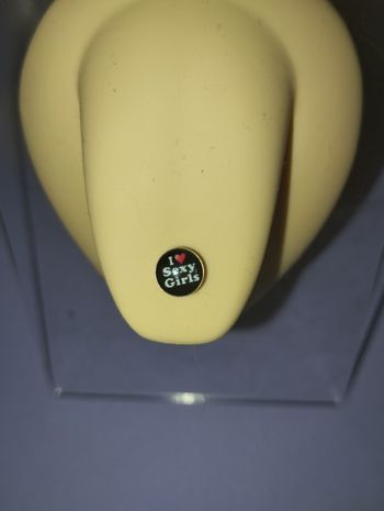 Piercing langue etoile