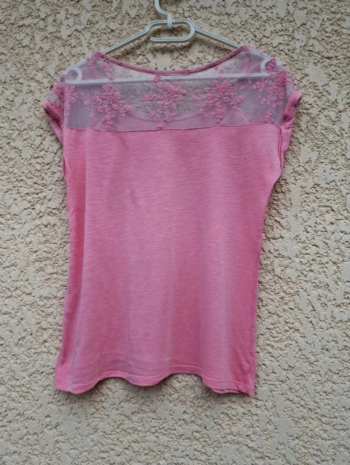 T shirt rose - Camaïeu - Taille 34 - photo numéro 2