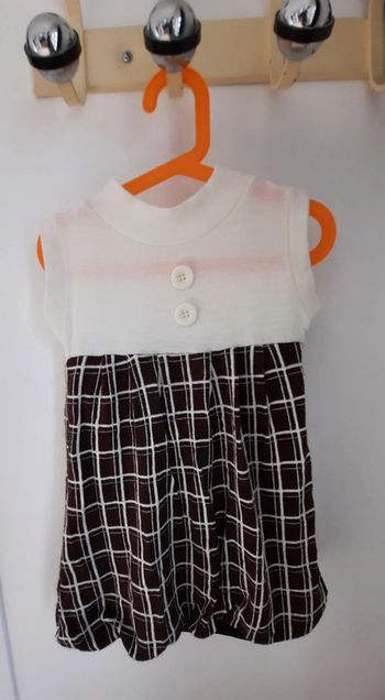 Robe manches courtes 8 / 10 ans