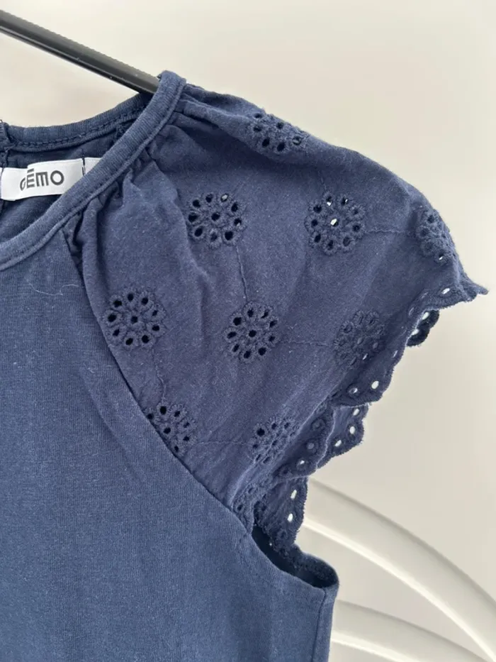 T-shirt taille 12 ans - photo numéro 2