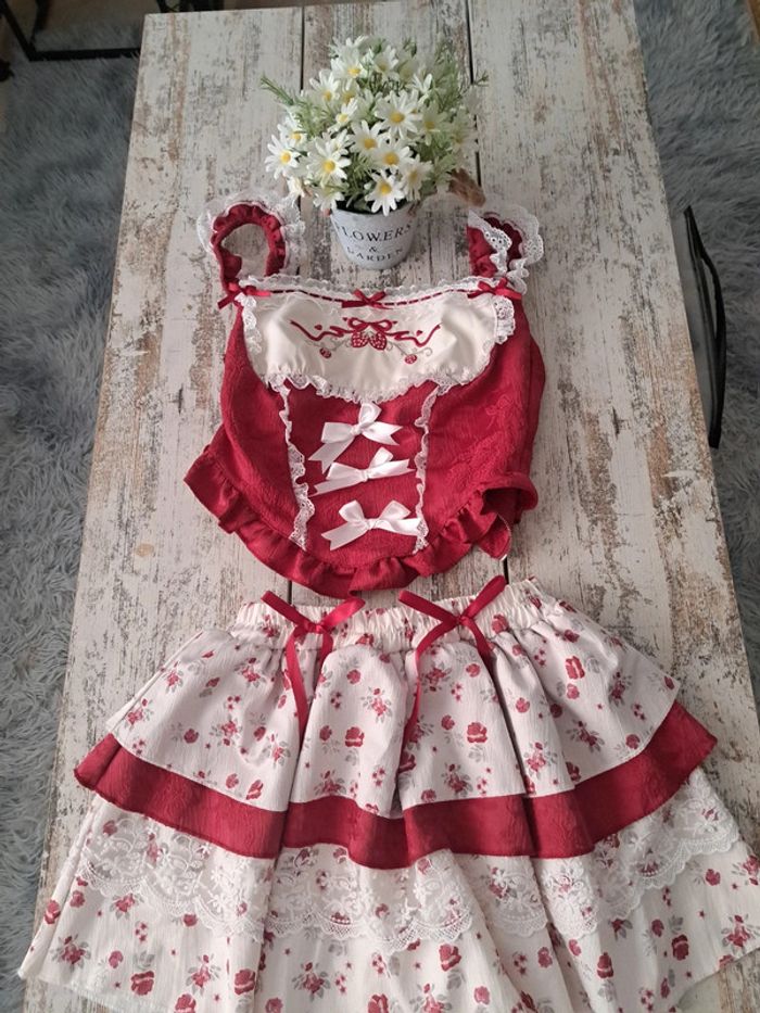 Ensemble 2 pièces Sweet Lolita broderie et dentelle - photo numéro 2