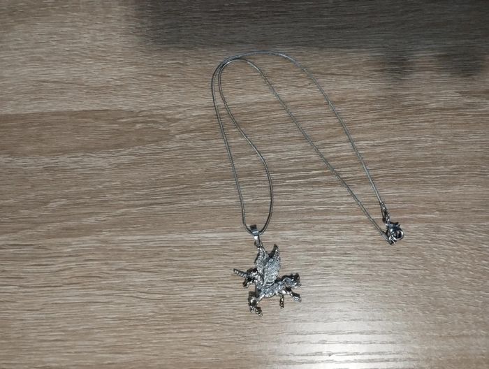 Collier pégase