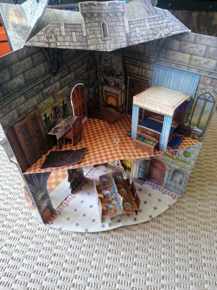 Livre le château médiéval en trois dimensions - photo numéro 2