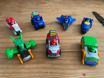 Lot de véhicules métal pat patrouille