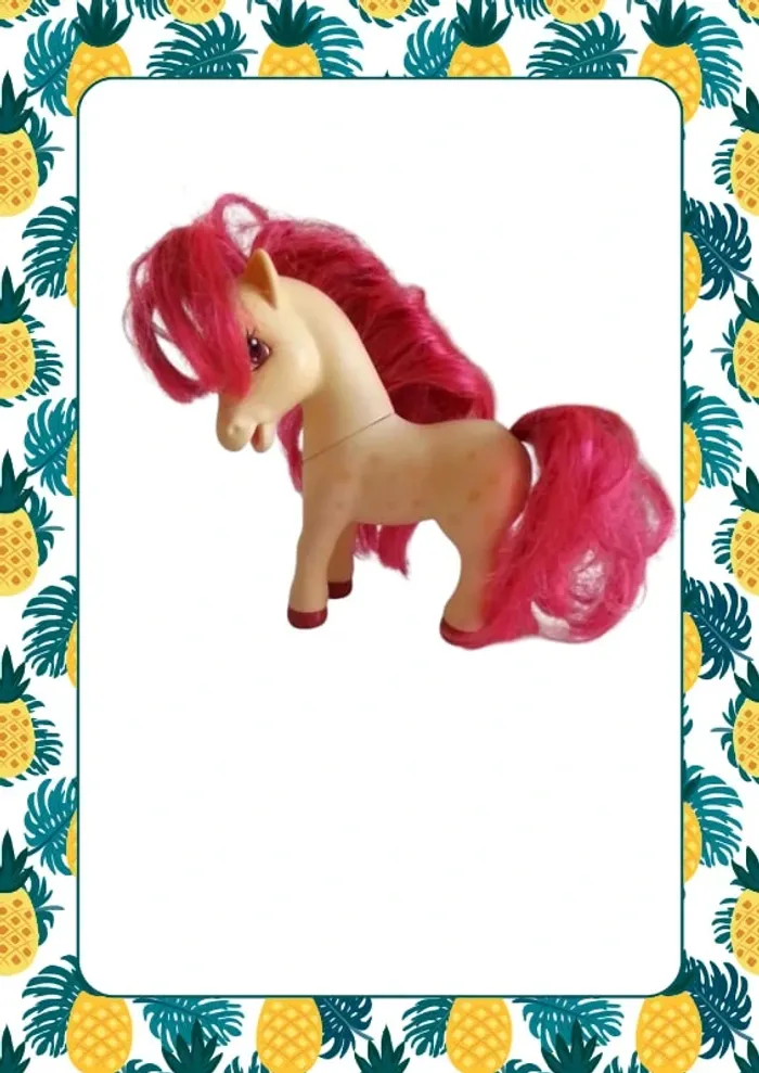 Poney Charlotte aux fraises