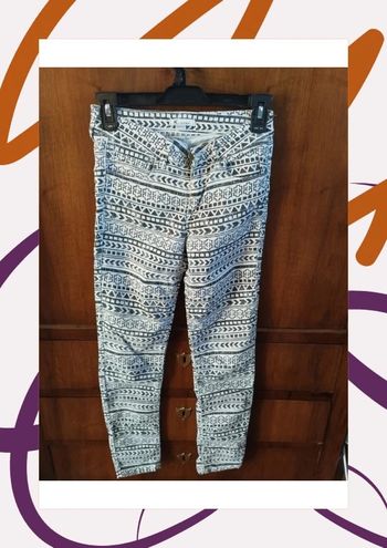 🏁Pantalon - graphiques blancs et noirs - 12 ans - Kookaï  🏁