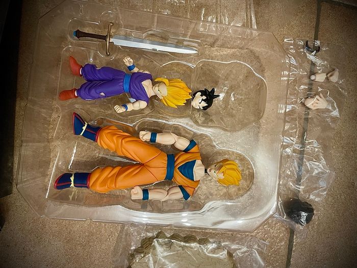 Figurine dragon ball articulée Pack Gohan unifive - photo numéro 2