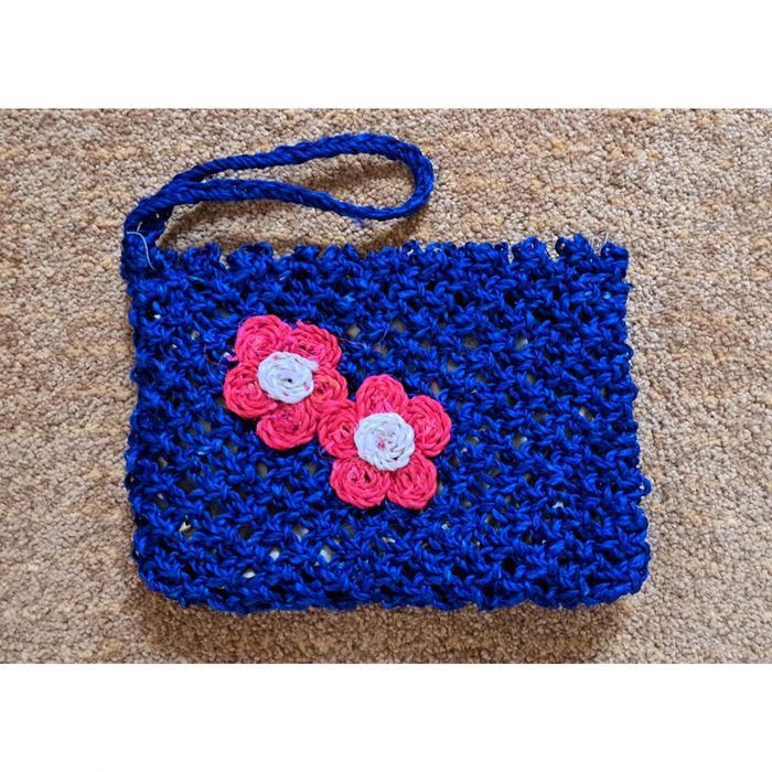 Pochette/ sac à main/ art malgache/ fait main/ hand made