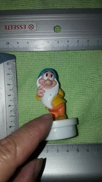 Blanche neige figurine