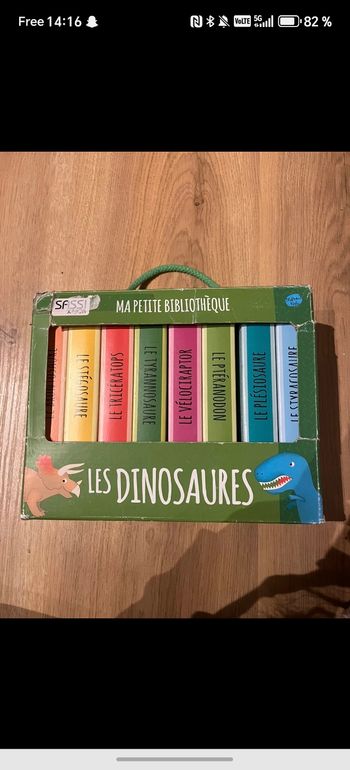 Bibliothèque dino 