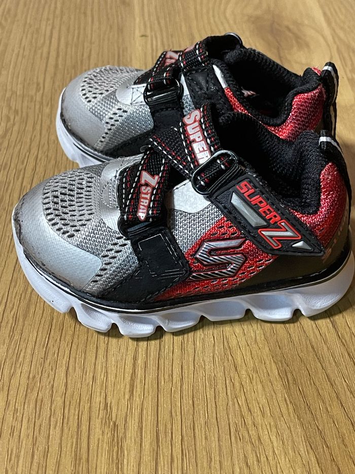 Basket garçon pointure 21 - photo numéro 4