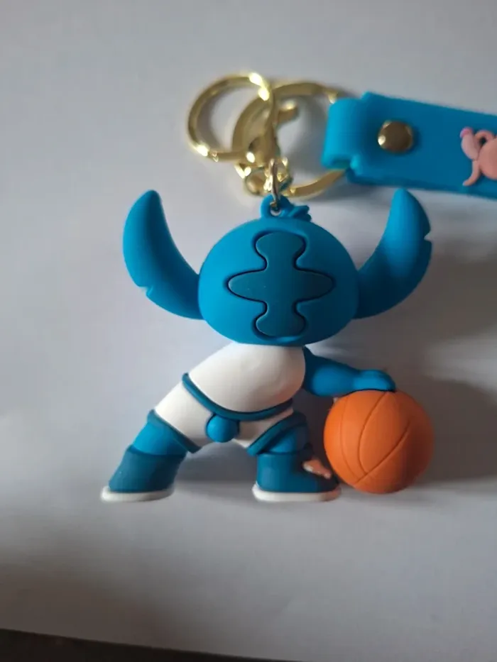Porte clé stitch - photo numéro 3