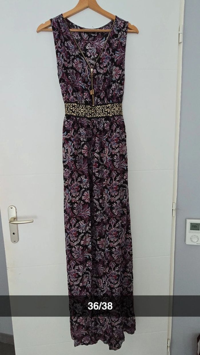 Robe longue mauve et noir